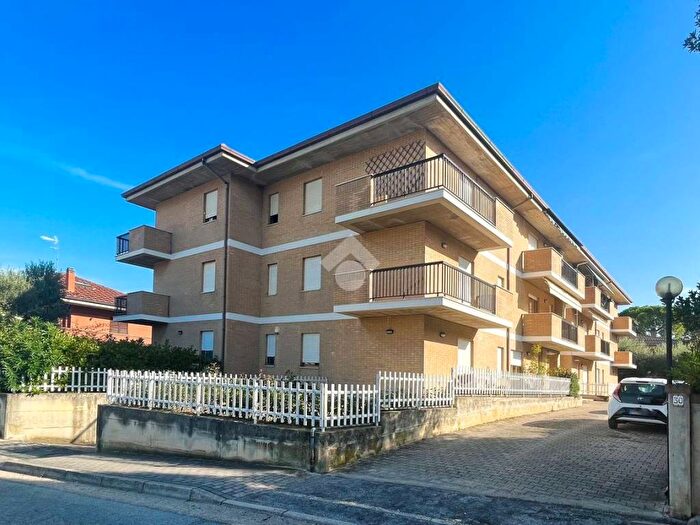 Appartamento trilocale in vendita in Via Pian della Noce, Porto San Giorgio