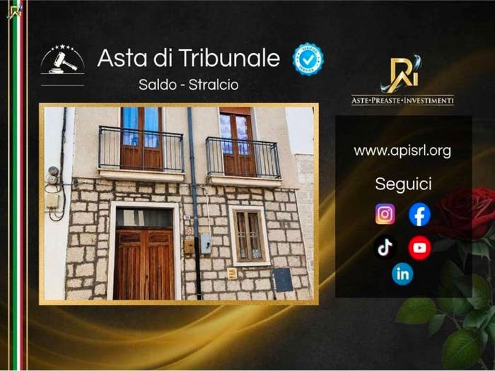 Appartamento con 5 locali in vendita in Via Adriatico, Casacalenda