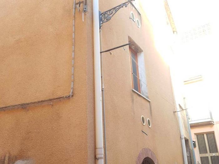 Casa con 6 locali in vendita in Via dei Carmeliti snc, Centro, Bosa