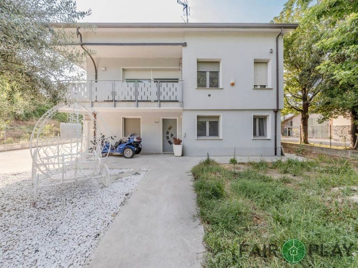 Casa con 5 locali in vendita in VIA LUNGA, Ospedaletto, Forlì