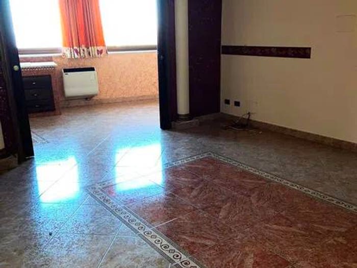 Appartamento quadrilocale in vendita in Via San M, Piano Dei Geli, Monreale
