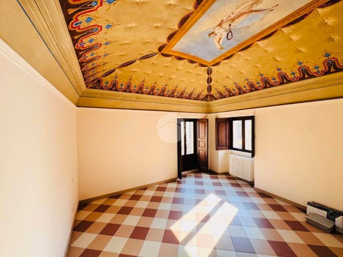 Appartamento con 6 locali in vendita in PALAZZO CIOLINA, Duomo Fontana Luminosa, L'Aquila