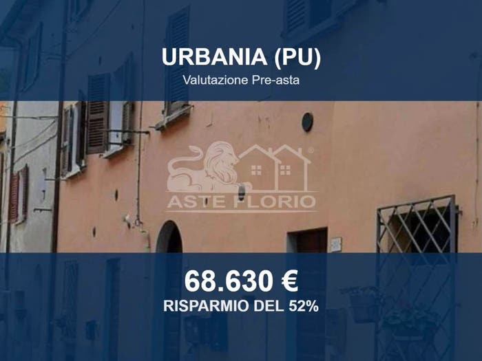 Appartamento trilocale in vendita in Via delle Maioliche, Centro, Urbania