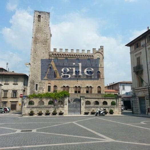 Appartamento con 6 locali in vendita in piazza sant'agostino, Ascoli Piceno