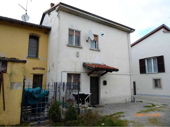 Appartamento quadrilocale in vendita in Via Trento e Trieste, Centro, Villanterio