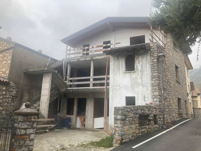 Casa in vendita in Via S Rocco, Centro, Parzanica