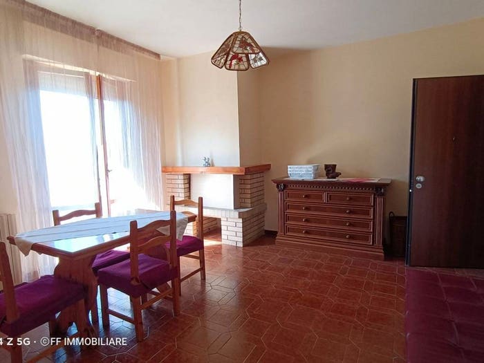 Appartamento trilocale in vendita in Strada Statale Muccese, Matelica