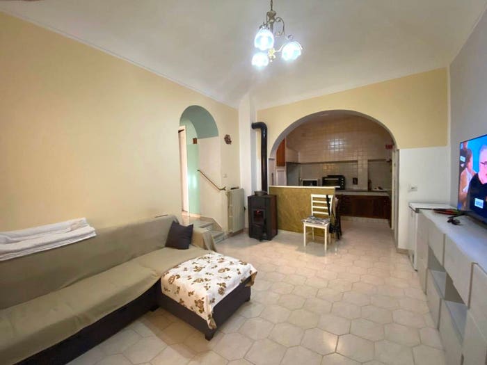 Appartamento trilocale in vendita in Largo Porta Santa Maria, Centro, Atina