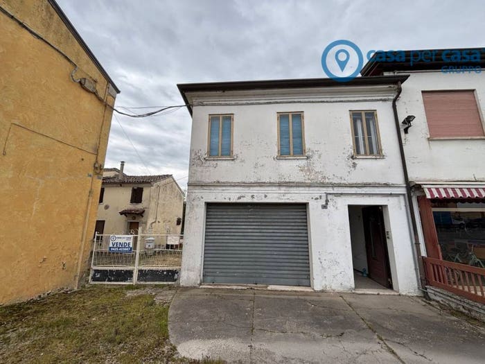 Casa quadrilocale in vendita in Centro, Bosaro