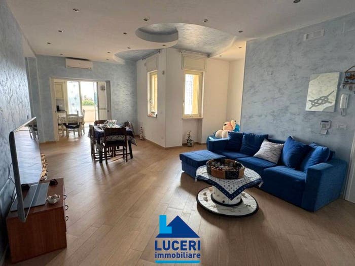 Appartamento con 5 locali in vendita in Via Niccolò Tommaseo, Lungomare Lido San Giovanni, Gallipoli