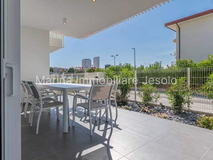 Appartamento trilocale in vendita in Via Equilio, Lido Centro Ovest, Jesolo