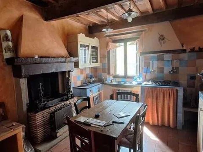 Casa con 6 locali in vendita in Urb San Cassiano Di Controne Bagni Di Lucca, Centro, Bagni di Lucca