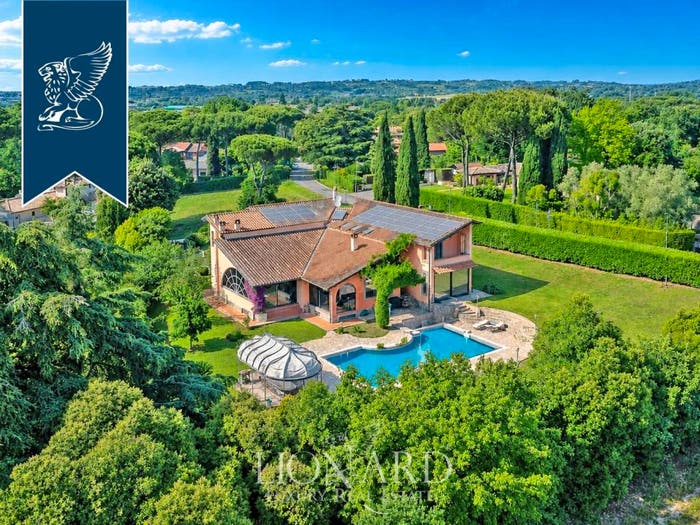 Casa con 6 locali in vendita in Olgiata, Roma
