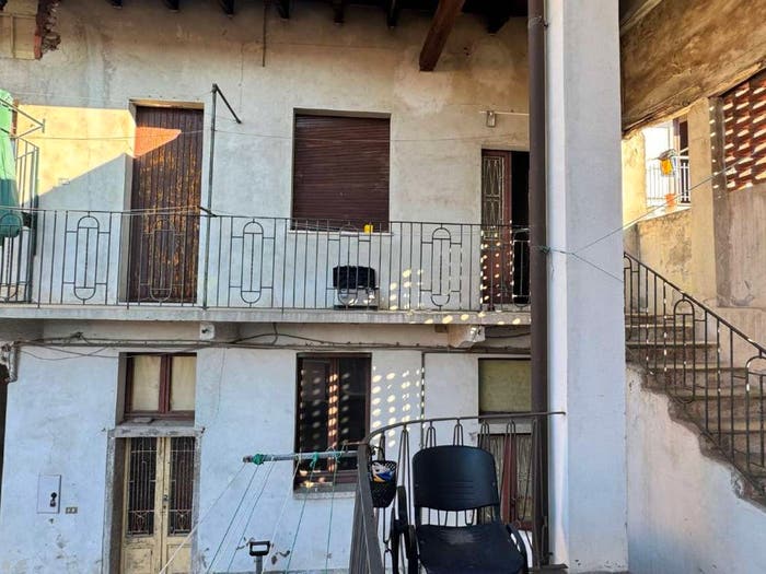 Appartamento trilocale in vendita in Vicolo dei Romani, Casorate Sempione