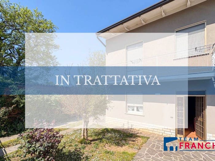 Casa trilocale in vendita in Via Donatori di Sangue, Centro, Verolavecchia