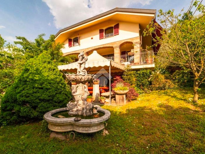 Casa con 6 locali in vendita in Via Chivasso, Piana San Raffaele, San Raffaele Cimena