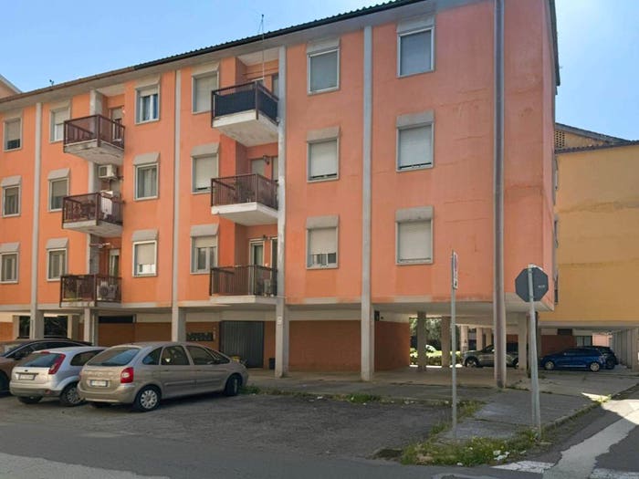 Appartamento con 5 locali in vendita in Centro, Assemini