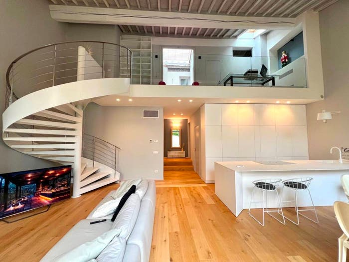 Casa con 6 locali in vendita in Due Strade San Gaggio, Firenze