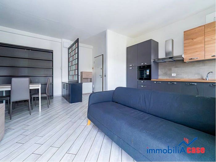 Appartamento monolocale in vendita in Via San Giorgio, Centro, Limbiate