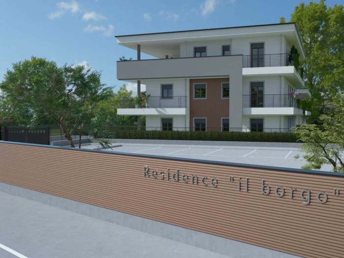 Appartamento trilocale in vendita in Via Gabriele Colombo, Centro, Camparada