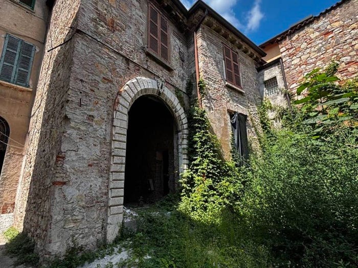 Casa con 6 locali in vendita in Via Moretto, Magenta Arnaldo, Brescia