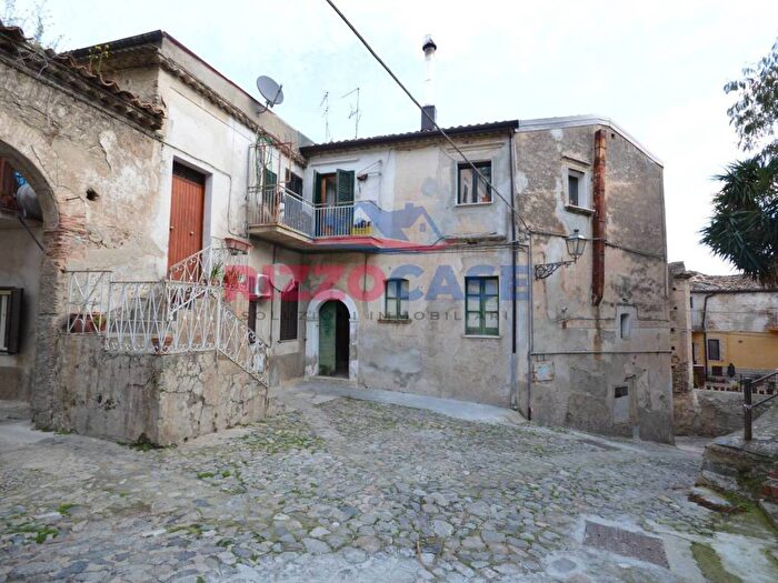 Casa quadrilocale in vendita in Via Prigioni, Rossano, CoriglianoRossano