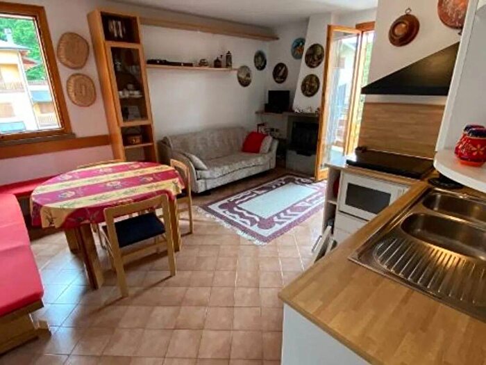 Appartamento trilocale in vendita in Via Faidello, Faidello, Fiumalbo