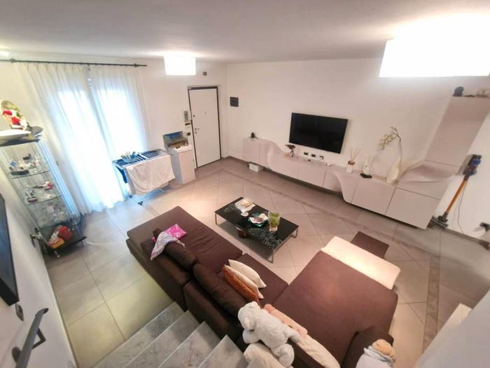Casa con 6 locali in vendita in Stadio Sant'Antonio Marasio, Carrara