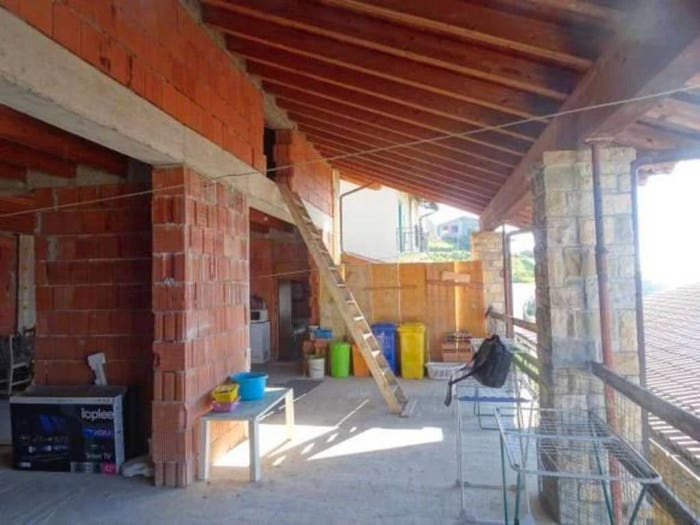 Casa con 5 locali in vendita in Via Bellini, Bellini, Adrara San Martino