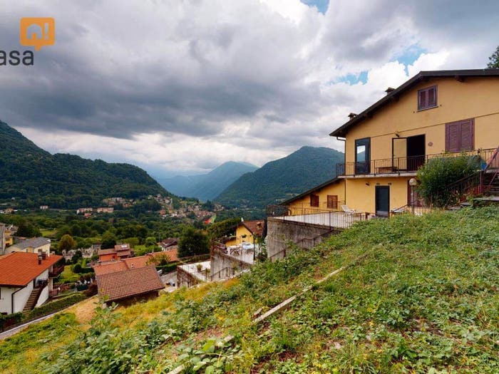 Appartamento trilocale in vendita in Via Per Veglio, Casasco Intelvi, Centro Valle Intelvi