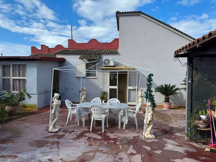 Casa quadrilocale in vendita in SsQuater, Mondragone