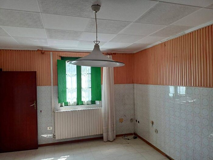 Casa quadrilocale in vendita in Centro, San Costanzo