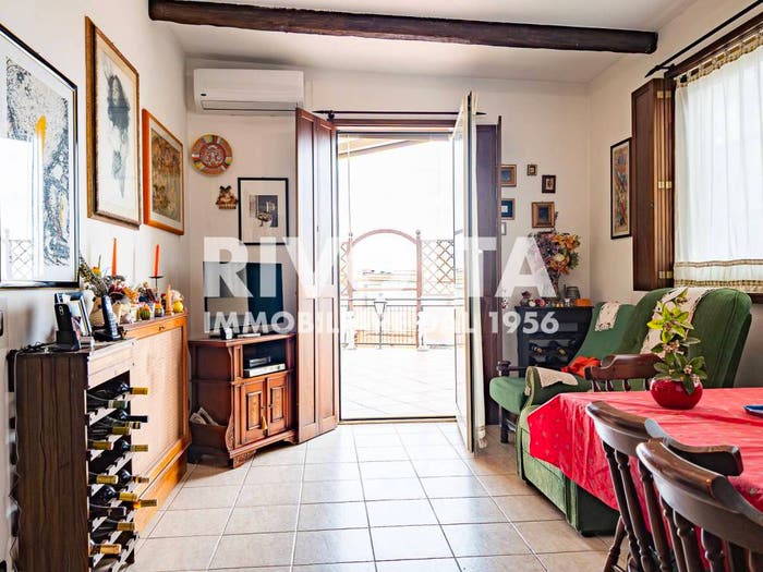 Casa con 6 locali in vendita in Via Stefano Borgia, Battistini Primavalle, Roma