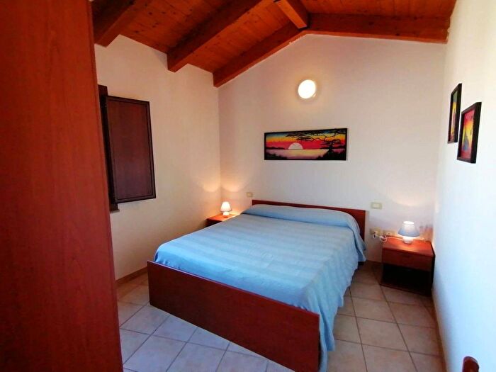 Appartamento bilocale in vendita in Santa Teresa Gallura