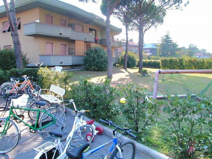 Appartamento quadrilocale in vendita in Ronchi Poveromo, Massa