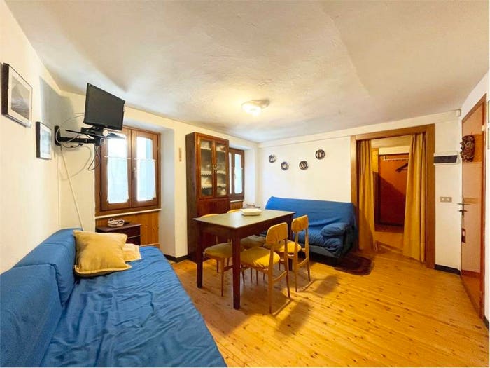 Appartamento trilocale in vendita in Via Centro, Centro, San Giacomo Filippo