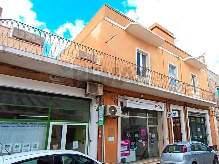 Appartamento quadrilocale in vendita in Via Libertà, Centro, Pachino