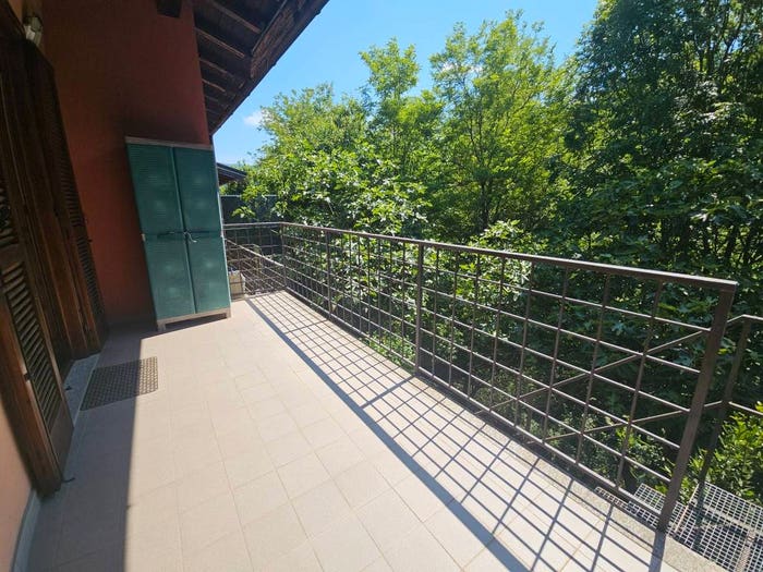Appartamento trilocale in vendita in Via Cerano, Castiglione D'Intelvi, Centro Valle Intelvi