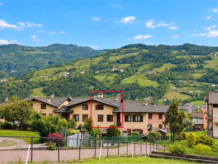 Appartamento quadrilocale in vendita in via Cornalita, Cornalita, San Giovanni Bianco