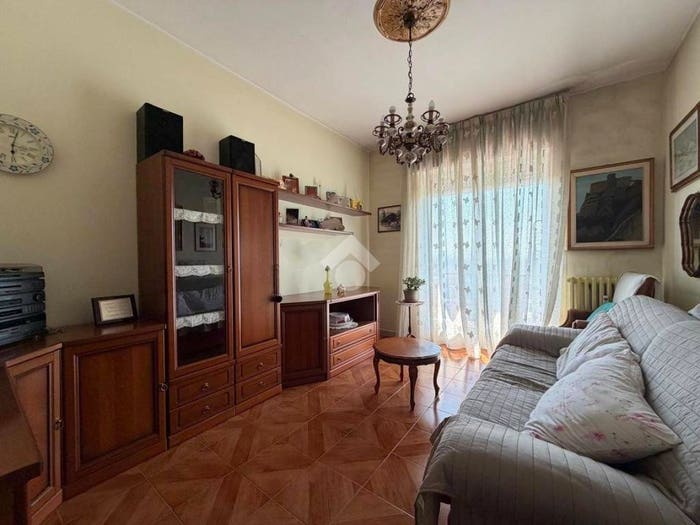 Appartamento trilocale in vendita in Via Venezia, Centro, Garbagnate Milanese