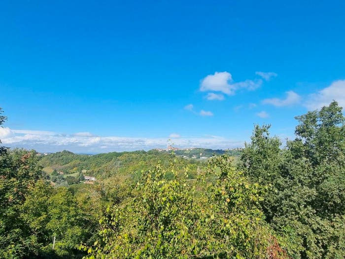 Casa con 6 locali in vendita in Piazza Guglielmo Marconi, Centro, Vigliano d'Asti