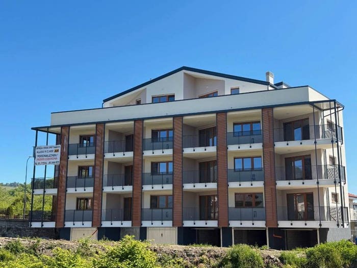 Casa con 5 locali in vendita in Stradale Fenestrelle, Ospedale Cottolengo, Pinerolo