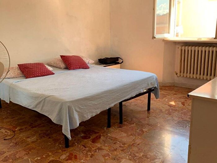 Appartamento trilocale in vendita in Via Martiri della Resistenza, Regione, Ancona