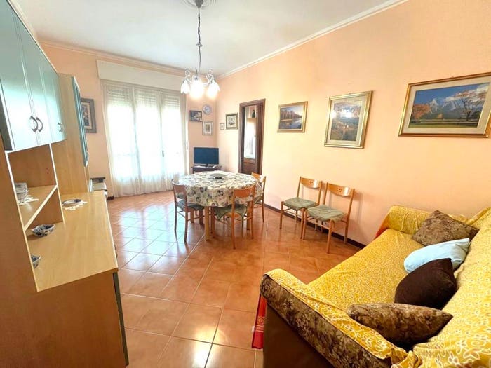 Appartamento bilocale in vendita in Via Ponti, Borghetto Santo Spirito