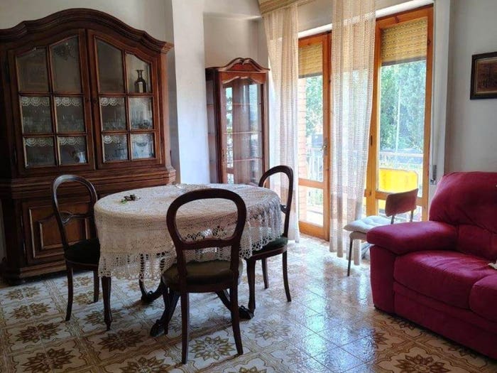 Appartamento con 6 locali in vendita in Via Sant'Anna, Centro, Pitigliano