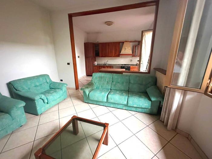 Casa con 6 locali in vendita in Via Fratelli Masini, Centro, Montale