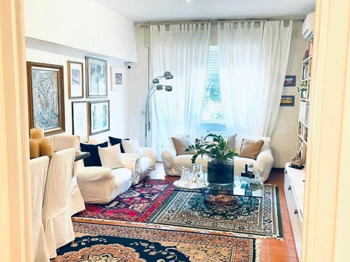 Appartamento con 6 locali in vendita in Centro, Carrara