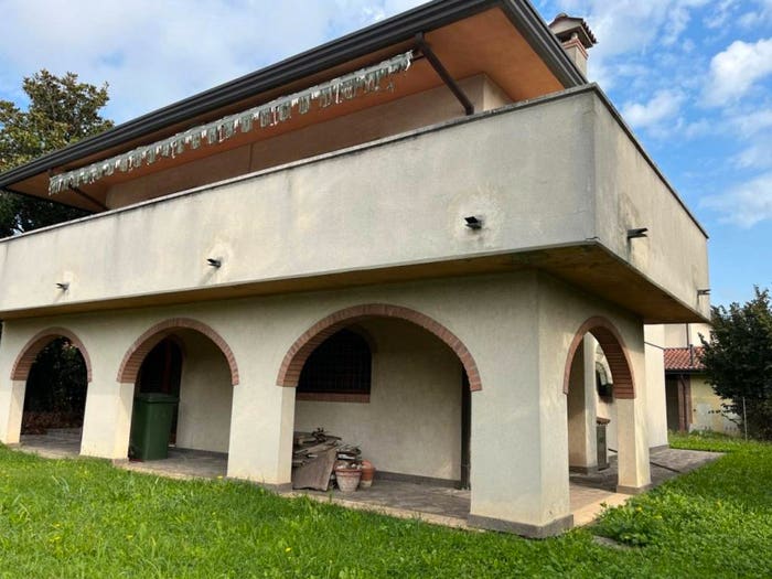 Casa quadrilocale in vendita in Via Fratelli Bandiera, Centro, Mestrino