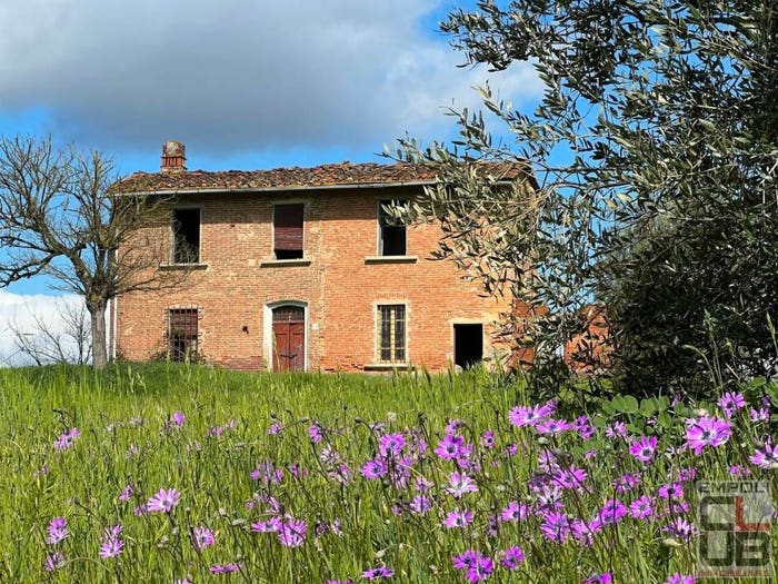 Casa con 6 locali in vendita in Via Ramoni, Torre, Fucecchio