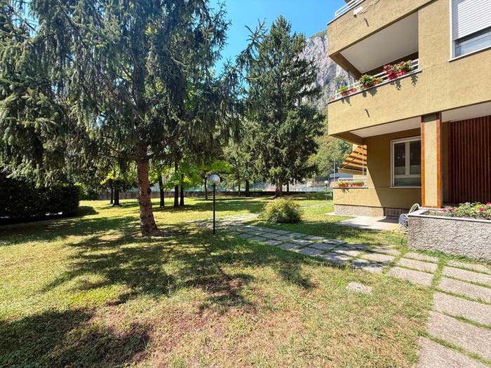 Appartamento trilocale in vendita in Via Alcide De Gasperi, Turati Santo Stefano, Lecco